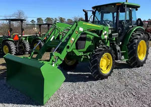 Tractor Deere 5075E de 75 HP con Tracción en las 4 Ruedas y Cargador Frontal, Maquinaria Agrícola Fabricada en EE. UU., 40001-50000 Horas - Product Image 3