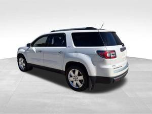 รถยนต์มือสองสภาพดีสำหรับขาย ปี 2017 G M C Acadia Limited AWD Base 4dr SUV - Product Image 4