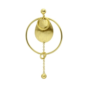 Boucles d'oreilles pendantes géométriques bohèmes en laiton pour femmes Soumya Creation avec perle et diamant plaqué or, fabriquées à la main au Rajasthan pour les occasions - Product Image 2