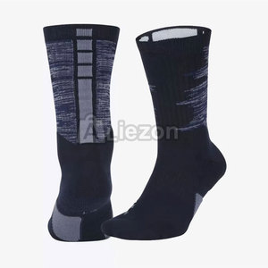 Vente en gros de chaussettes avec logo personnalisé à prix d'usine chaussettes décontractées de qualité supérieure pour hommes - Product Image 1