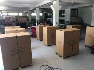 ZETAMAK MACHINERY Prensa hidráulica Equipo de vehículo Máquina enderezadora de ruedas de aleación - Product Image 2