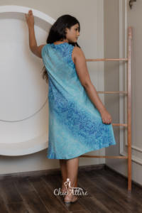 Aqua Blue Floral Lace Overlay A-Line Robe mi-longue à col rond sans manches Vêtements de plage légers pour les occasions spéciales Vacances Mini Style - Product Image 5