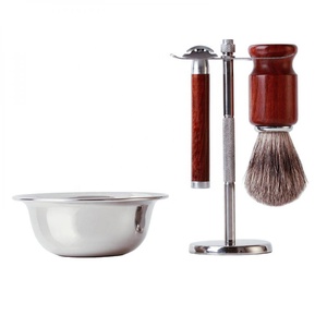 Juego de afeitado tradicional para hombres, afeitado en húmedo, maquinilla de afeitar + cepillo + cuenco y soporte, regalo de Navidad hecho por Zarnab Surgical - Product Image 1
