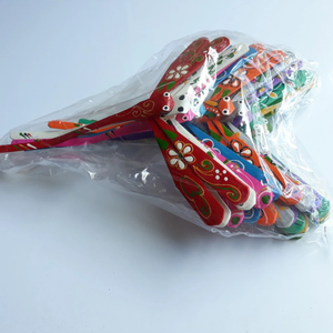 Juguete de equilibrio de libélula de bambú pintado a mano de Vietnam y regalo de decoración de recuerdo para el hogar hecho en Vietnam - Product Image 4