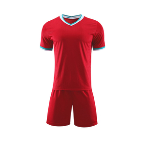 Uniformes de fútbol sublimados personalizados, equipo de fútbol de secado rápido, entrenamiento de poliéster transpirable, ropa de fútbol con personalización - Product Image 1
