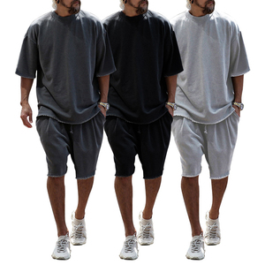 Conjunto de pantalones cortos informales de Hip Hop para hombre 2025, ropa de calle de estilo suelto para verano y otoño, camiseta y pantalones cortos estampados, conjunto de 2 piezas - Product Image 3