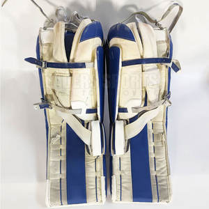 Protectores de Portero de Hockey sobre Hielo de Cuero Personalizables, Cantidad al por Mayor, MOQ 20 Pares, Precio Económico para Hombre - Product Image 3