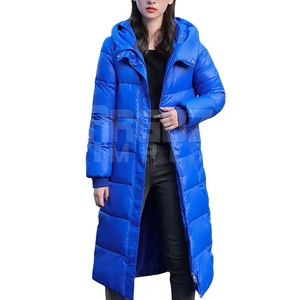 PB&ZA 2025 Nuevo Estilo Europeo Americano, Sudadera Moderna de Manga Larga, Cuello Redondo, Cierre de Cremallera, Cuero Sintético PU, Otoño/Invierno/Verano - Product Image 2