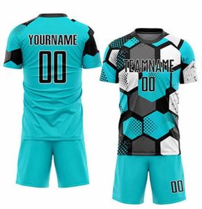 Camiseta de Entrenamiento con Diseño Gráfico de Fútbol Americano, Tejido Ultra Suave para Uso Diario - Product Image 1