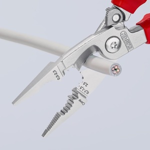 Pince d'installation électrique KNIPEX 200 mm VDE chromée avec poignées multi-composants et ressort d'ouverture pour la pêche - Product Image 5