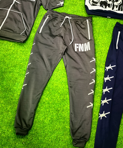 Survêtements sportifs d'hiver personnalisés pour hommes, grande taille, en polaire unie 300g, à capuche, taille élastique, coupe-vent, respirants, avec broderie réfléchissante - Product Image 5