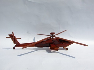 Gia nhien เฮลิคอปเตอร์ไม้อาปาเช่งานประดิษฐ์ทำจากไม้ดีไซน์ตามสั่ง - Product Image 2