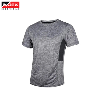 Camiseta de Manga Corta Negra para Hombre INDEX, Cuello Redondo, Corte Ajustado, Patrón Geométrico, Secado Rápido, Deportiva, Tejido de Poliéster - Product Image 4