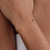 Bracelet minimaliste personnalisé en argent sterling 925 plaqué or 18 carats et rhodium avec breloque patte en code Morse – Cadeau pour les amoureux des chiens