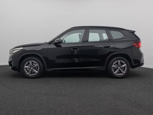 BMW X1sD18d 3L SUV 5 Posti Usato 2025, Diesel, 4 Cilindri, 150 CV, Cambio Automatico, Guida a Sinistra - Product Image 4
