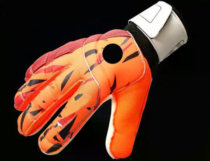 Dernière qualité de gants de gardien de but de football professionnel en latex pour jeunes adultes gants de gardien de but de football avec logo personnalisé - Product Image 2