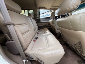 SUPER OFERTA TOYOTA LAND CRUISER 1997 CON TRANSMISIÓN AUTOMÁTICA - Product Image 3