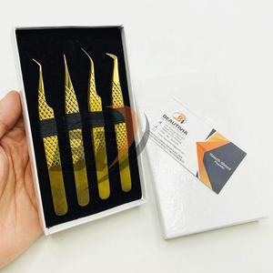 Pinzas profesionales para extensión de pestañas doradas con etiqueta privada, acero inoxidable sin óxido, volumen de calidad sostenible, puntiagudas - Product Image 4