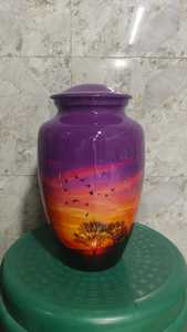 Hot Selling Aluminum Adult Cremation Urn High Quality Engraved American Style 220 Cubic Inch Capacity <b>Funeral</b> <b>Supplies</b> - Product Image 2