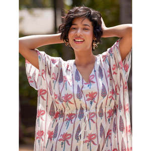 Vestido Maxi Kaftan de Algodón con Estampado Floral Siciliano para Fiesta, Primavera - Product Image 3