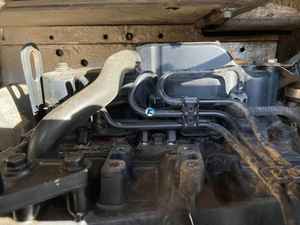 Mini-excavatrice sur chenilles SANY SY35U 2.6T avec moteur d'origine, modèle 2023, avec boîte de vitesses, pompe, roulement, moteur, machinerie certifiée - Product Image 6