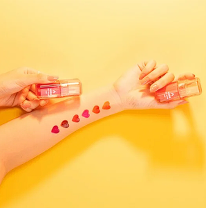 Brillo Labial Vegano Brillante de Larga Duración y Alta Pigmentación de la Marca Coreana Black Rouge, Tinta de Agua con Textura de Gel, LV05 Panic, Venta al por Mayor - Product Image 1