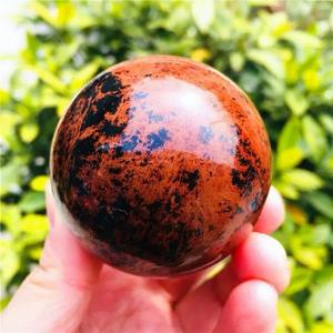 Vente en gros de sphère d'obsidienne en acajou rouge naturel Feng Shui sculpté boule de cristal de quartz poli AGATE pierre précieuse amour décoration de la maison - Product Image 3