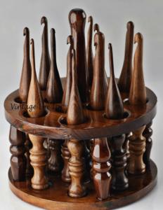 Juego de Agujas de Ganchillo de Madera de Sheesham Decor N Utility Craft, 13 Unidades, Color Marrón Natural, Hechas a Mano, Ergonómicas, Soporte para Tejer y Hacer Ganchillo, 6x4 - Product Image 1