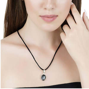 จี้เงินแท้ (925) ประดับพลอยตามหลักโหราศาสตร์ รับรองโดยร้าน Sulemani Hakik ขนาด 11.25 รัตติ  แบบมงกุฎและกรอบ - Product Image 4