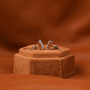 Joyería fina superventas para mujer elaborada con oro rosa de 14kt tachonado en pendientes de diamantes Moissanite con claridad VVS - Product Image 5