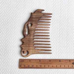 Peigne à barbe en bois poli de qualité supérieure, écologique, fait main, idéal pour les voyages, antistatique, accessoire de toilettage AZ ENTERPRISES - Product Image 4
