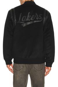 แจ็กเก็ตเบสบอลเลตเทอร์แมนมีแขนเสื้อดีไซน์ใหม่สำหรับทุกเพศเสื้อแจ็คเก็ตปักลายกำมะหยี่สำหรับทุกเพศ - Product Image 4