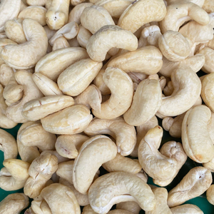 Anacardos W180 de alta calidad al por mayor, anacardos y nueces exportados a Asia, UE, Oriente Medio desde Santiago - Product Image 1