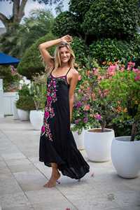 2025 été mode mignon réglable bretelles Spaghetti plage longue ample décontracté bohème ethnique solide motif parole longueur robe - Product Image 2