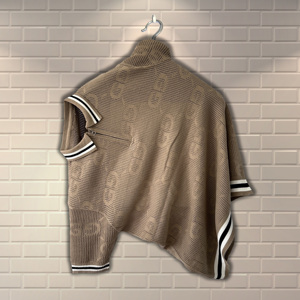 Top Bán 2024 T-Shirt Với Một Nửa Và Vòng Cổ Dệt Kim Thời Trang Người Đàn Ông Quần Áo Để Bán Bởi Ấn Độ Nhà Sản Xuất - Product Image 4