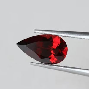 La mejor tarifa al por mayor del fabricante en piedras preciosas sueltas de corte de pera 10x7 de granate rojo facetado natural de alta calidad - Product Image 1