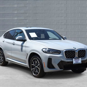 Voiture d'occasion légèrement utilisée certifiée 2025 B*M*W X4 xDrive30i AWD - Product Image 1