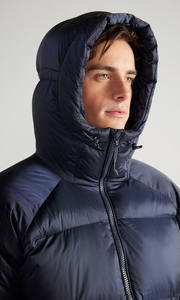 Veste en duvet personnalisée capuche avec cordon de serrage manches longues poches latérales et poignets élastiques vêtements d'extérieur d'hiver chauds vestes à bulles pour hommes - Product Image 4