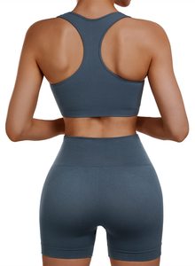 Conjunto de entrenamiento de ropa deportiva para mujer, superventas, 2 uds., equipo de Yoga, pantalones cortos de Fitness sin costuras OEM, conjunto de Yoga impermeable de talla grande - Product Image 2