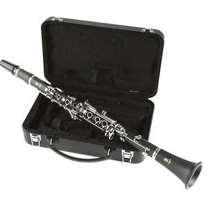 Clarinette Yamaha YCL-255 Clarinette d'entrée de gamme Clarinette conviviale pour les débutants Clarinette idéale pour les groupes scolaires et les cours de musique - Product Image 3