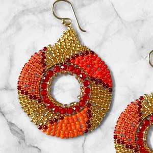 Pendientes Modernos de Cuentas de Vidrio con Diseño Turquesa y Flecos en Cascada, Joyería Única, Regalo de MS Handicraft - Product Image 1