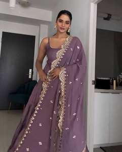 Belle robe de soirée Anarkali en fausse georgette avec Dupatta - Product Image 5