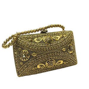 Sacs à main de soirée pour femmes, sacs à main en métal de créateur faits à la main, élégants sacs à main en fer pour femmes, sacs à main pour fêtes, sacs à main en coquillage faits à la main - Product Image 1