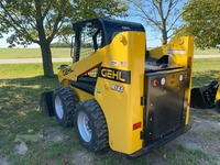 Chargeuse compacte sur pneus GEHL R165 2023 avec moteur turbo EPA, mini-chargeuse compacte et chargeuse frontale, capacité de charge nominale de 4 tonnes, machine à nivellement automatique