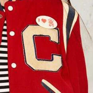 Chaquetas Varsity de Piel de Oveja Antibacterianas de Alta Calidad para Hombre y Mujer, Nuevo Estilo con Cuello Alto, Todas las Tallas y Colores, Lana de Baja Densidad - Product Image 5