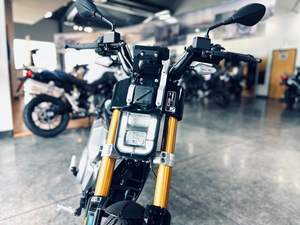 Motocicleta Eléctrica BMW 2024, Certificación CE 02, Personalización de Grado DIY, Garantía de 5 Años, Origen Estadounidense, Opciones de Financiamiento - Product Image 4