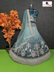 Tradicional moderno invierno verano fiesta desgaste Lehenga Choli hasta el suelo bordado completo Zari lentejuelas red tela para eventos especiales - Product Image 3