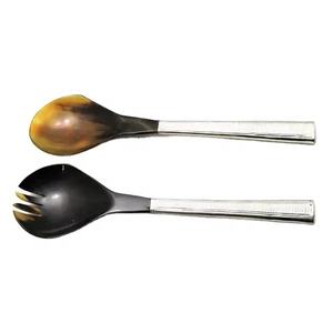 ชุดช้อนสลัดฮอร์นด้ามชุบเงินชุดช้อนเสิร์ฟสลัดแบบใสเครื่องมือแตรงานครัวของขวัญแฟนซีงานขึ้นบ้านใหม่ขายส่ง - Product Image 1