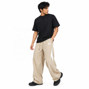 Pantalones anchos personalizados de nailon ligero con cordón, informales, para hombre, con ribete en contraste, para uso exterior, moda, venta al por mayor - Product Image 4