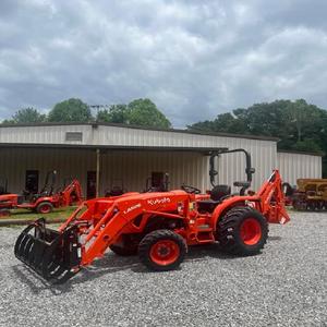 Para Kubota L02 Series L3902 HST 2025 Tractor de jardín con componente de bomba central Entrega rápida Comprar calidad premium al por mayor - Product Image 3